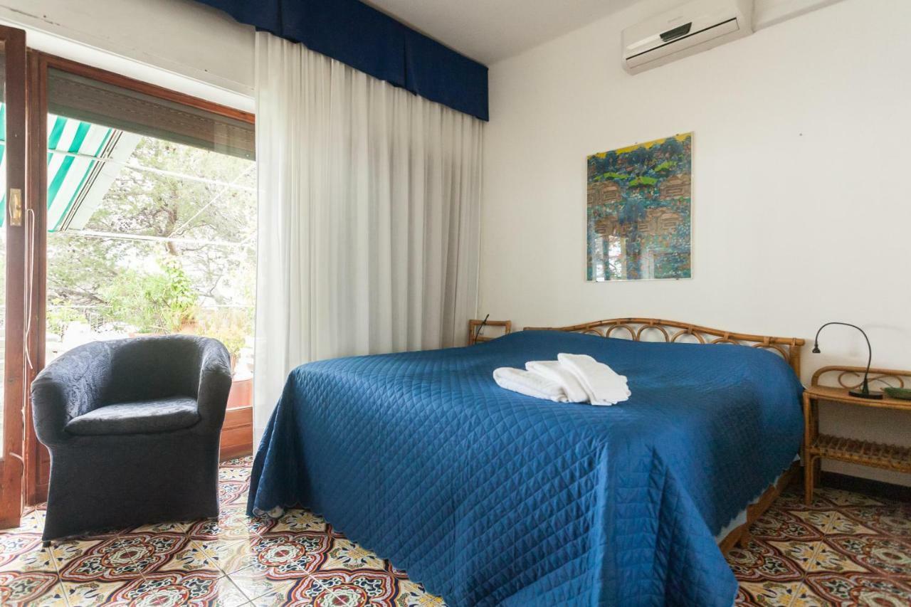 Stunning View Relax Tra Mare E Cielo Apartment Villa Solari Exterior photo